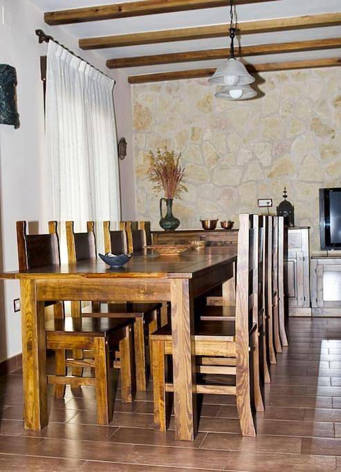 Casa de vacaciones para 13 personas, con jacuzzi además de jardín y piscina en Comarca de Segovia - 2