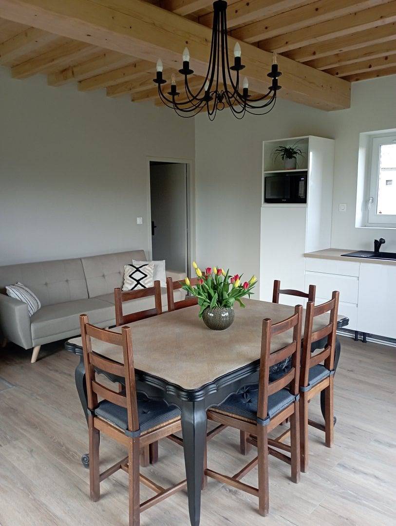 Chambres d'hôtes Les Noisetiers - Velours in Saint-Martin-Lestra, Montbrison