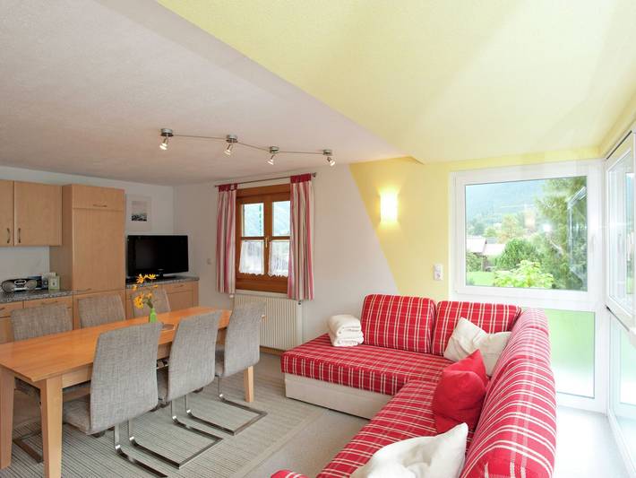 Ferienwohnung für 7 Personen, mit Balkon und Garten, kinderfreundlich in Tschagguns - 2