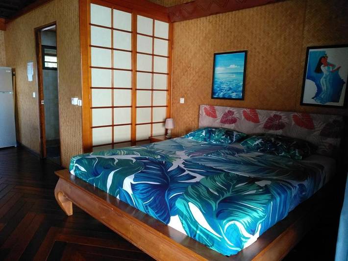 Gîte pour 2 personnes, avec vue ainsi que jardin et piscine dans Mo'orea - 2