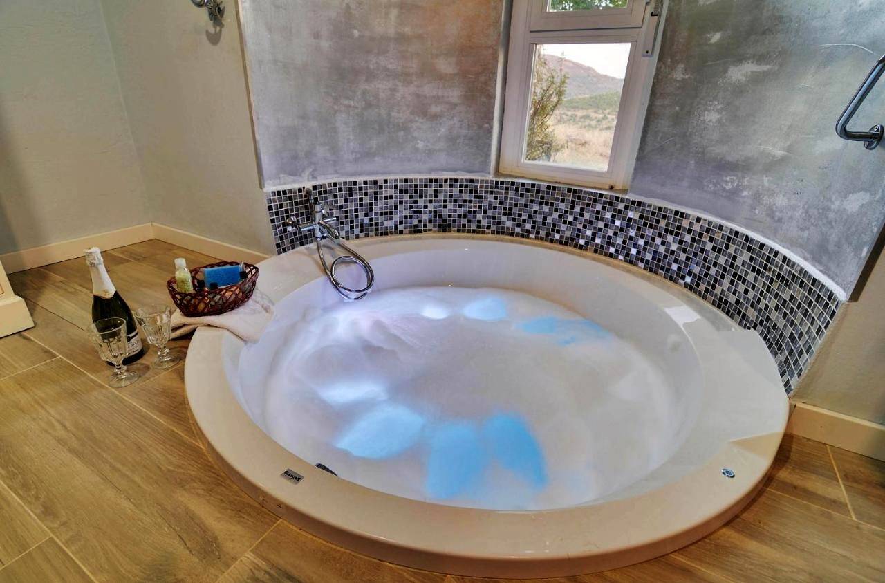 Almenaralove Bellaluna in Robledo de Chavela, Provincia de Madrid