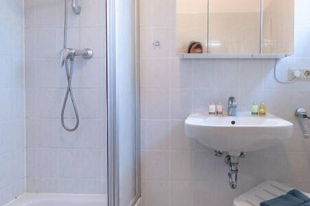 Ganze Wohnung, Gemütliche Ferienwohnung in Gustow auf Rügen in Gustow, Stralsund Umland