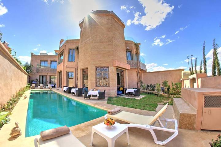 Maison d’hôte pour 4 personnes, avec piscine et jardin à Marrakech