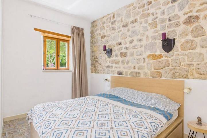 Location de vacances pour 3 personnes, avec jardin et piscine dans Largentière - 3