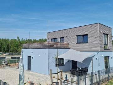 Ferienhaus für 4 Personen, mit Seeblick und Garten, kinderfreundlich in Elster & Umgebung