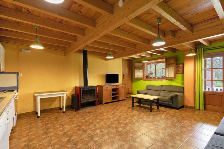 Casa rural para 18 personas, con Jardín en Viver y Serrateix - 4