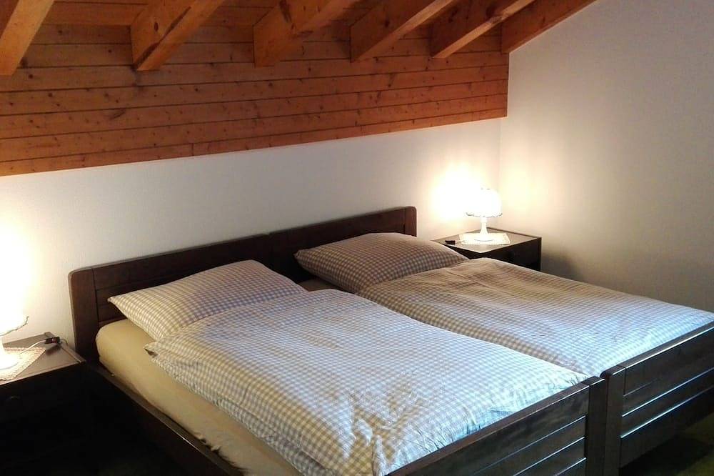 Geheel appartement, Chalet-Schümli Maisonette Dream view of the Aletsch Arena, hiking, skiing, bike  in Ernen, Aletsch Arena