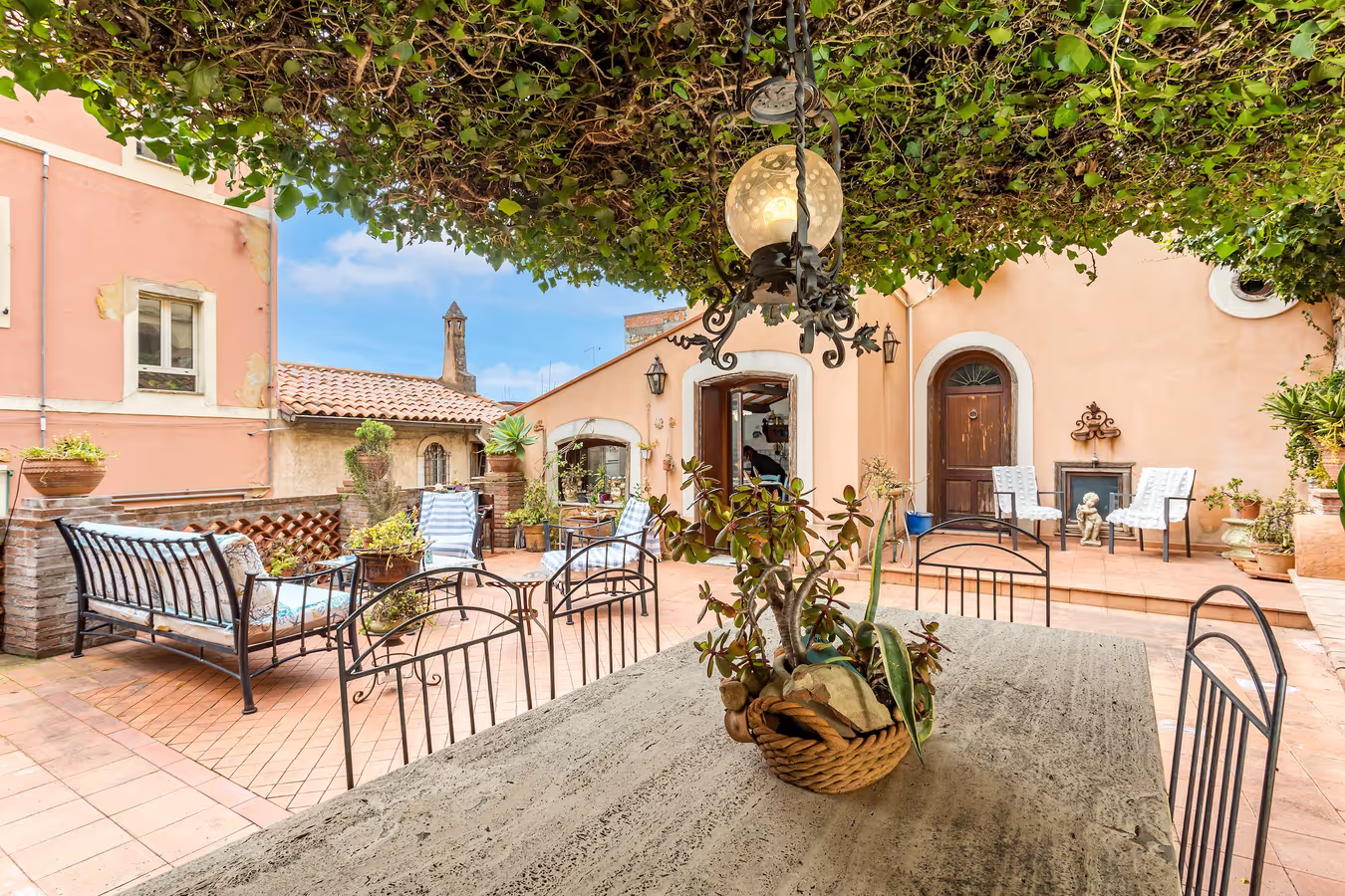 Villa Margherita — Where to sleep Messina