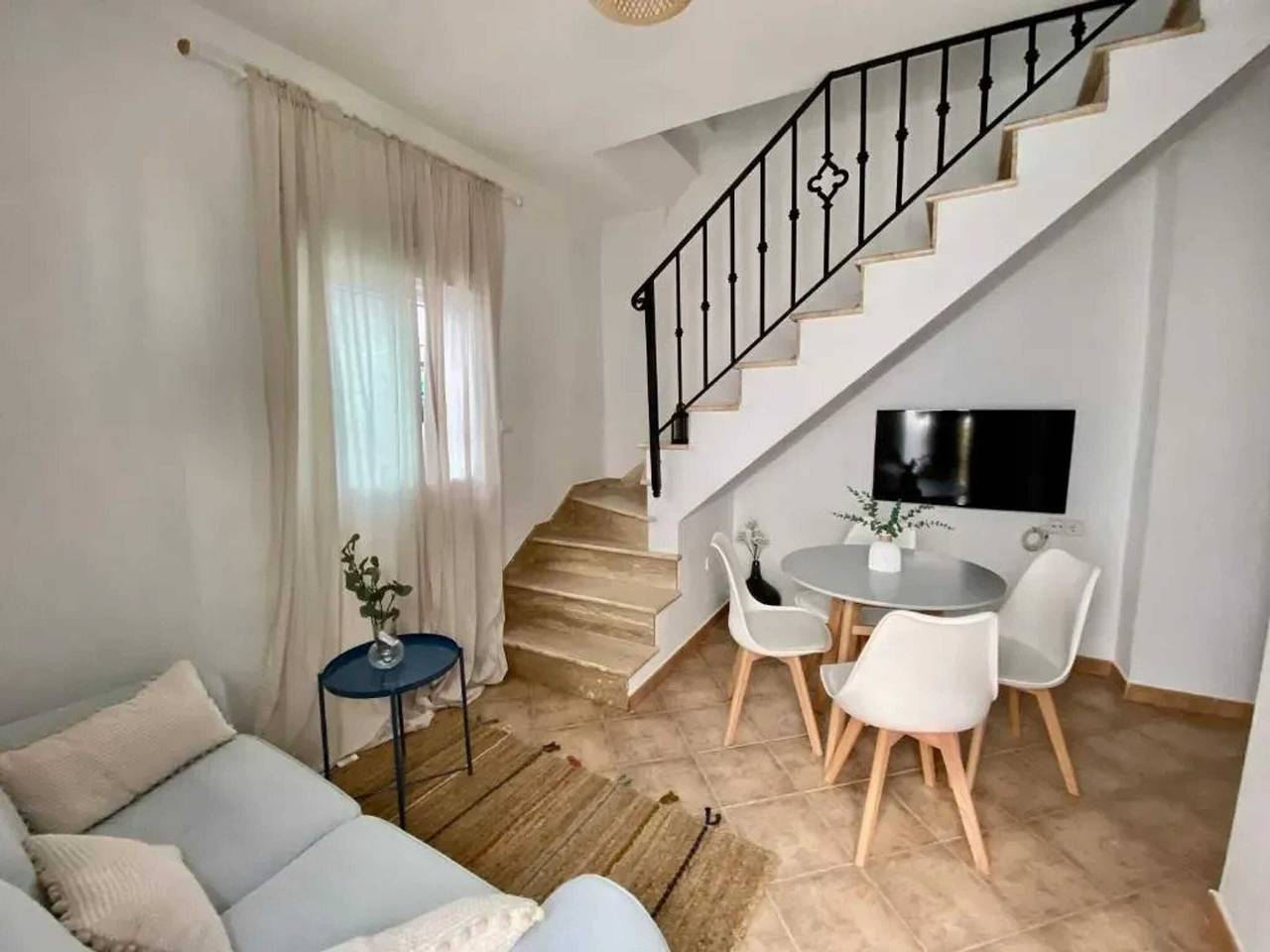 Maison au cœur d'Algodonales avec terrasse et vue sur la montagne in Algodonales, Pueblos Blancos