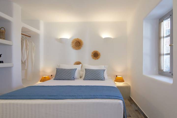 Villa pour 8 personnes, avec vue sur l’océan ainsi que jardin et terrasse dans Firostefani - 4