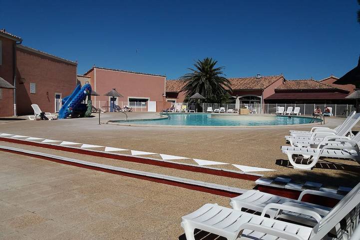 Ferienhaus für 4 Personen, mit Pool und Garten sowie Sauna und Terrasse in Le Barcarès