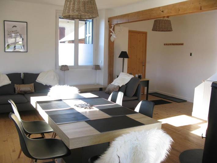 Location de vacances pour 6 personnes, avec vue et jardin, adapté aux familles à Bourg-Madame - 3