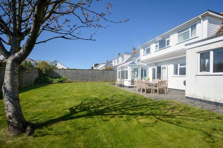 Cottage for 8 people, with Garden in Constantine Bay