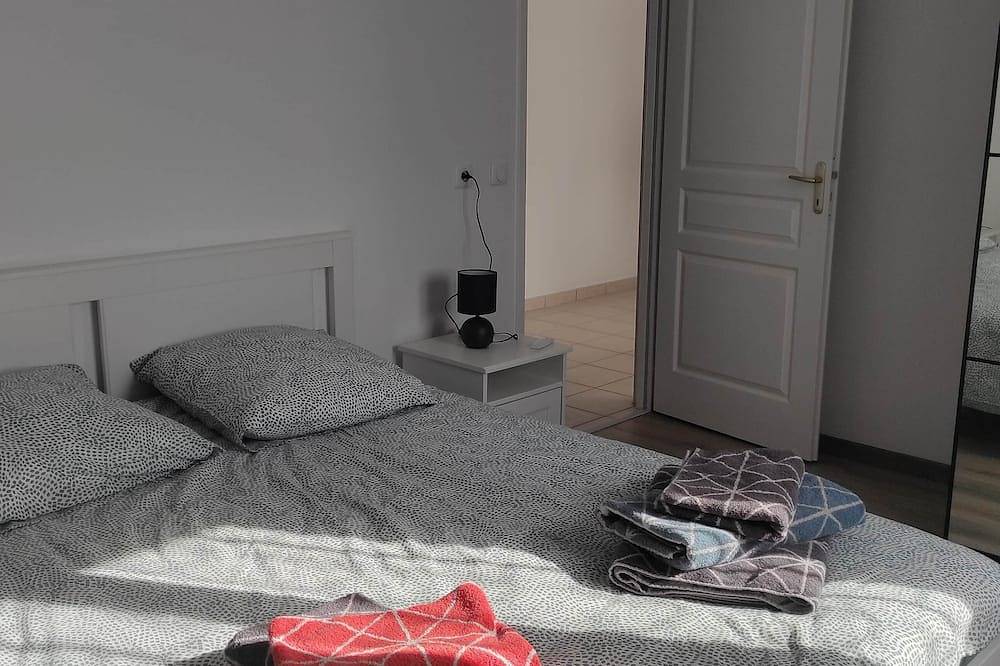 3-star house with private jacuzzi available in Villemaréchal, Seine-et-Marne