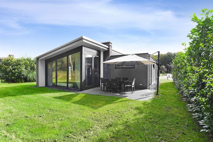 Bungalow für 4 Personen, mit Terrasse und Balkon/Terrasse - 1