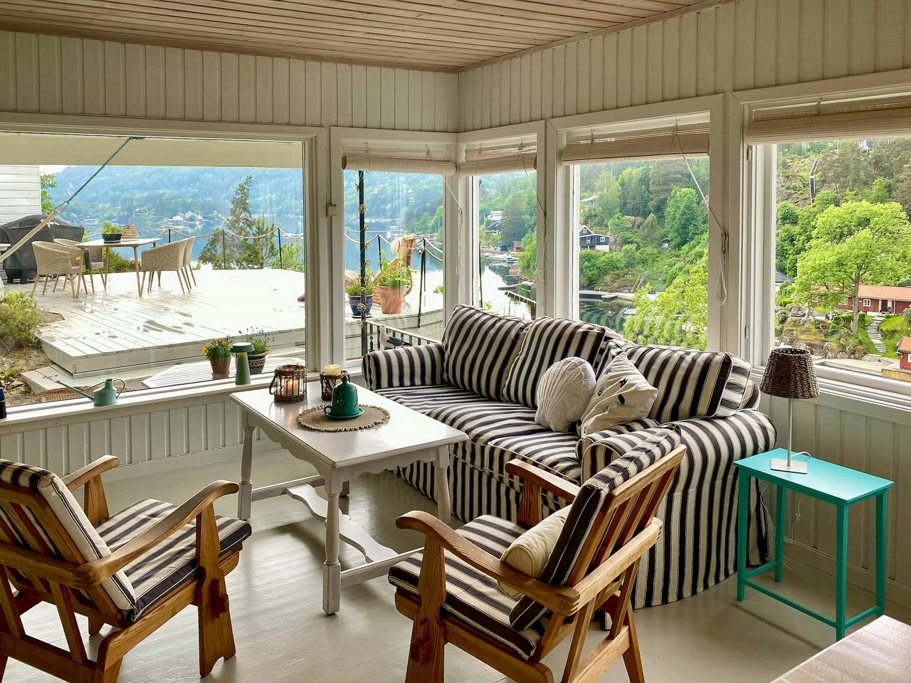 Ferienhaus am Wasser mit Badesteig am Oslofjord in Frogn