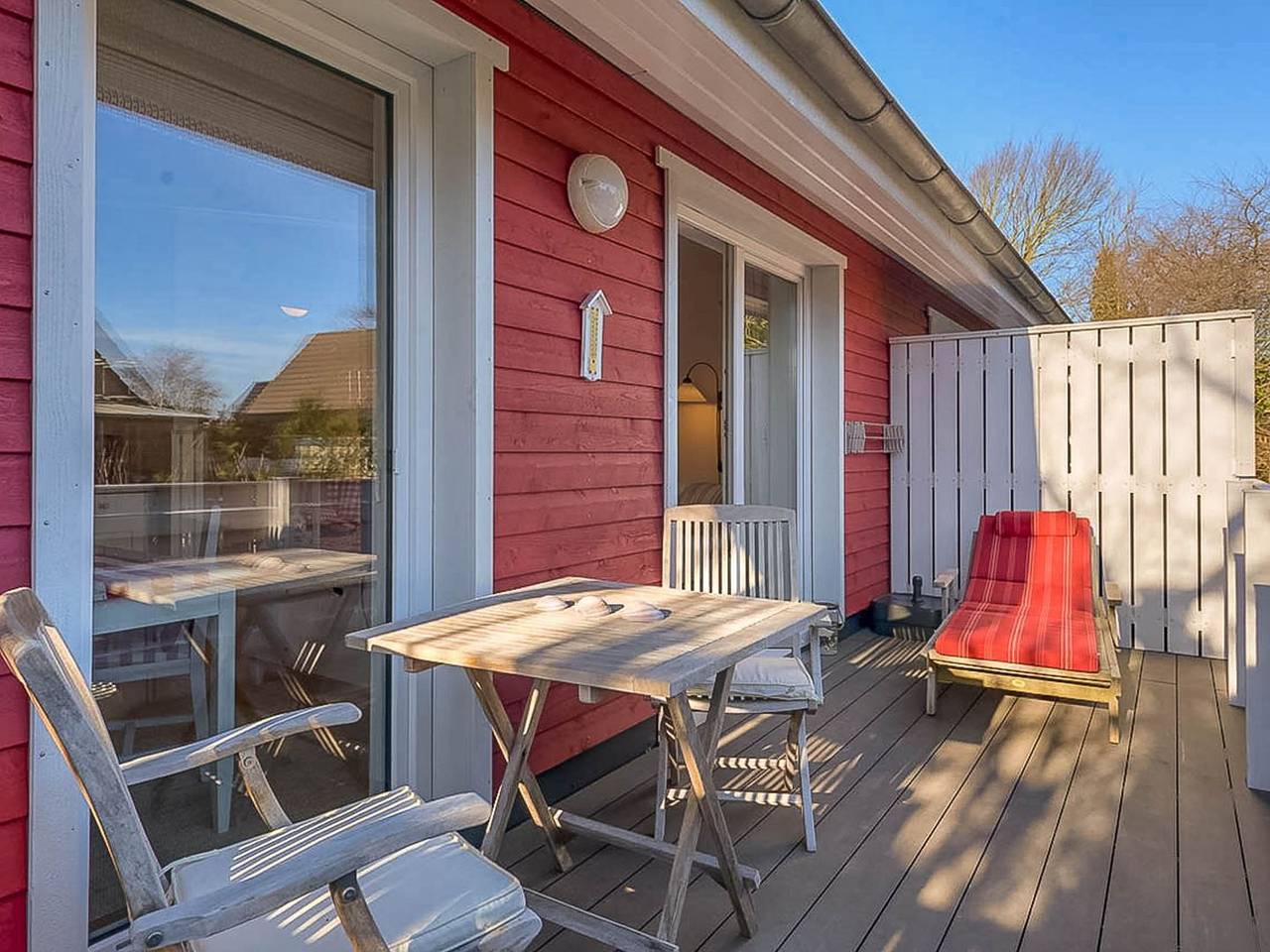 Ganze Wohnung, Das Schwedenhaus – Whg. Agneta: Eg, Terrasse, Infrarot, nah an Strand & Hafen in Hafen Büsum, Büsum