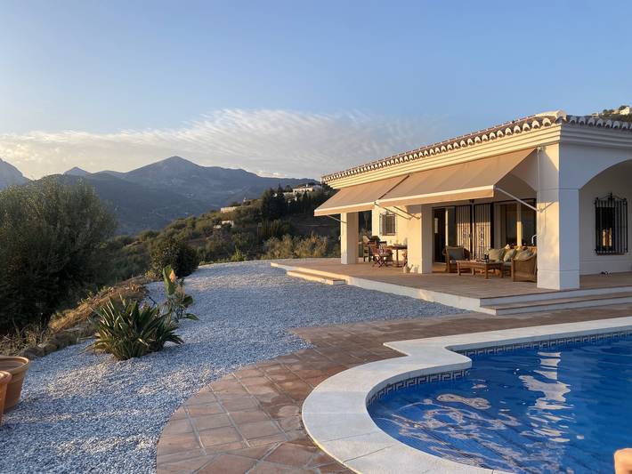 Chalet para 6 personas, con Jardín y Vistas al lago en Axarquía - 4