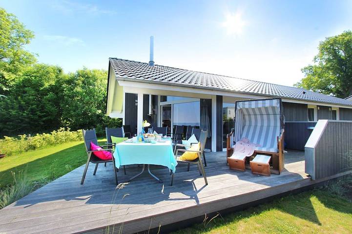 Bauernhof für 8 Personen, mit Whirlpool und Terrasse sowie Garten und Sauna