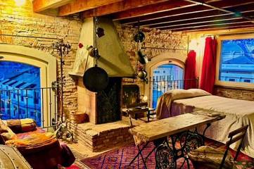 Attico per 4 Persone in Centro Est (Genova), Genoa, Foto 1