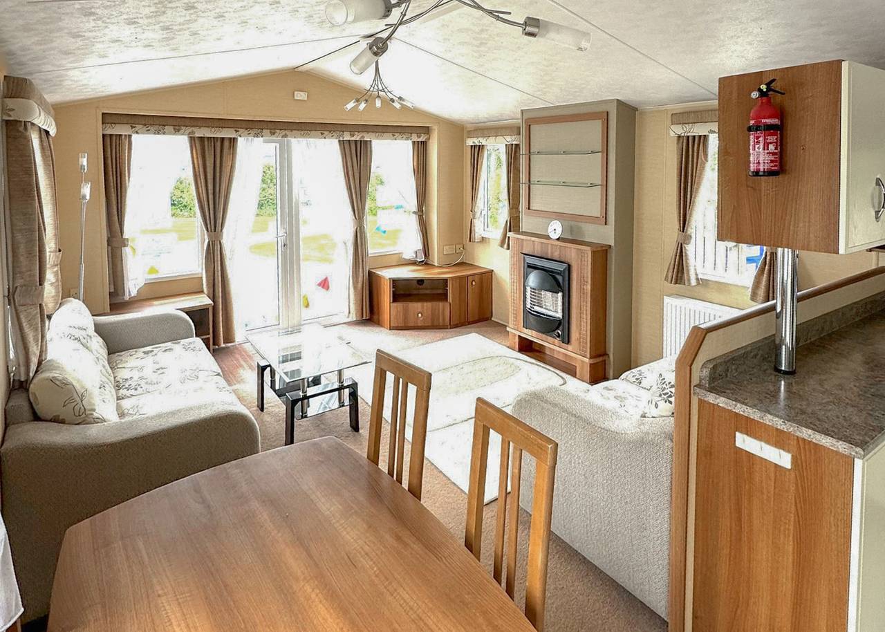 Acorn 3 bedroom Pet Friendly in Pembrokeshire