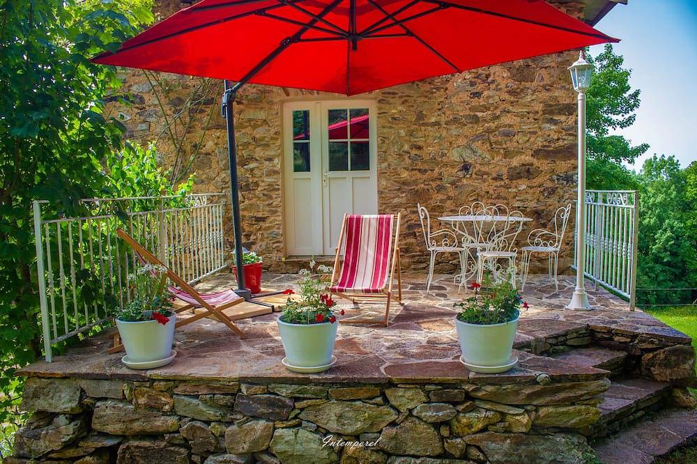 Gîte pour amoureux de la nature avec spa et hammam in Mont-Roc, Tarn