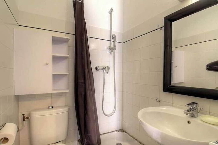 Location de vacances pour 3 personnes, avec Jardin et Piscine à Costa - 2