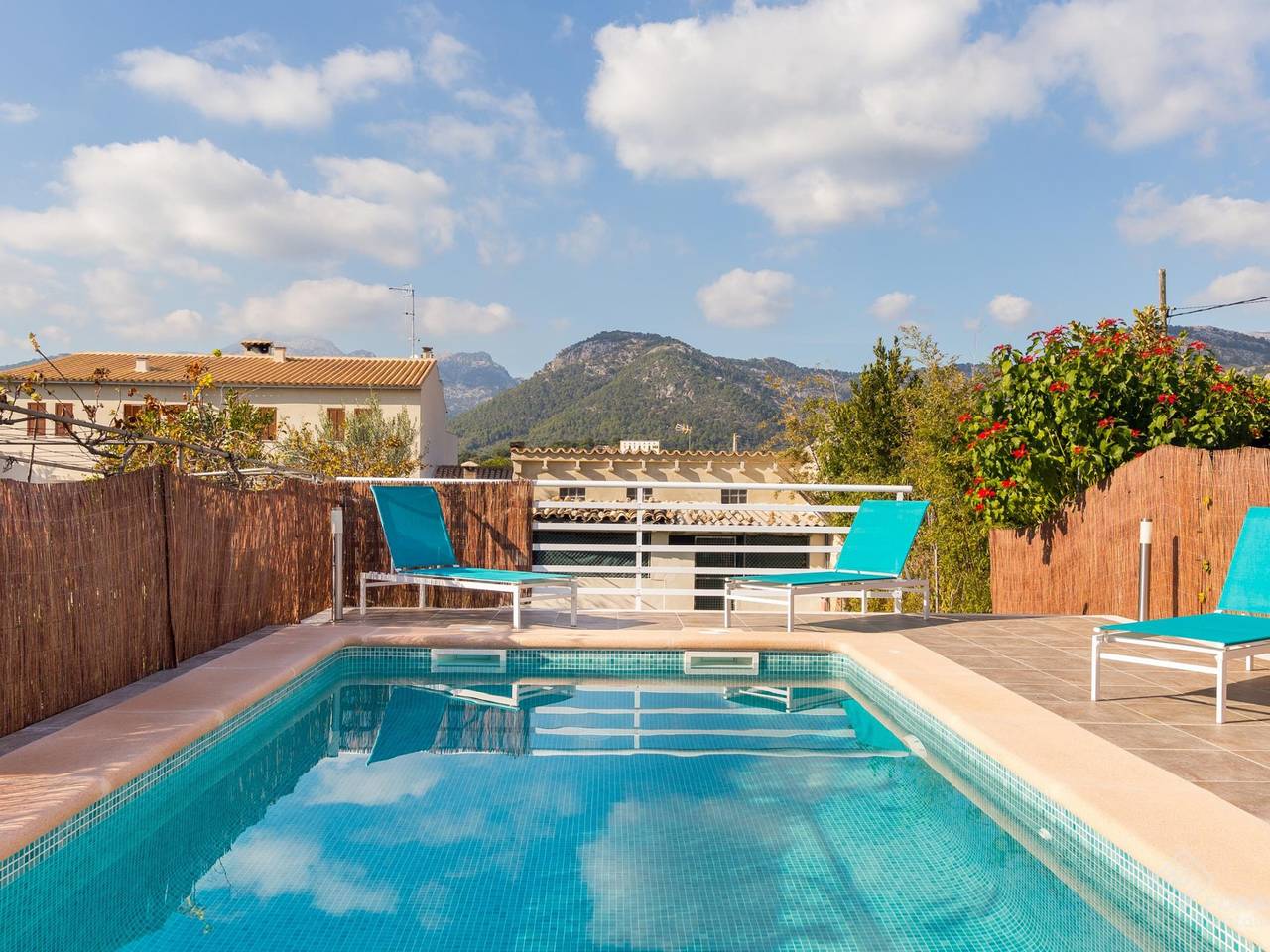 Casa Lluna - Preciosa casa de pueblo con piscina en Campanet in Campanet, Interior de Mallorca