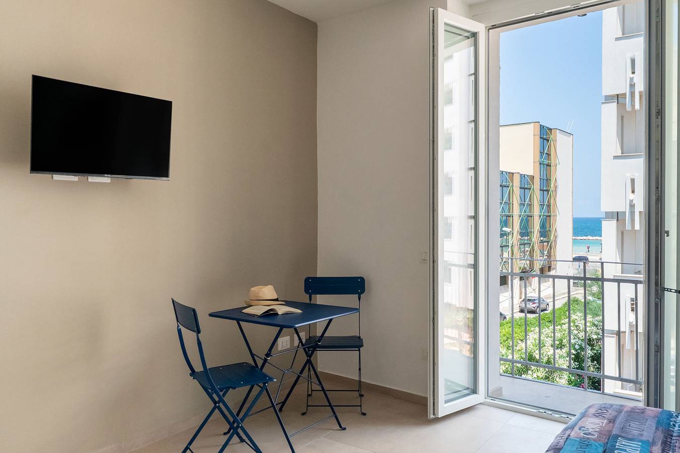 Alba Chiara Guest House - Sea View by Barbarhouse in Bari, Provincia di Bari