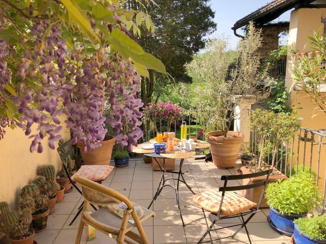 Single Room with Terrace in Astano, Ticino