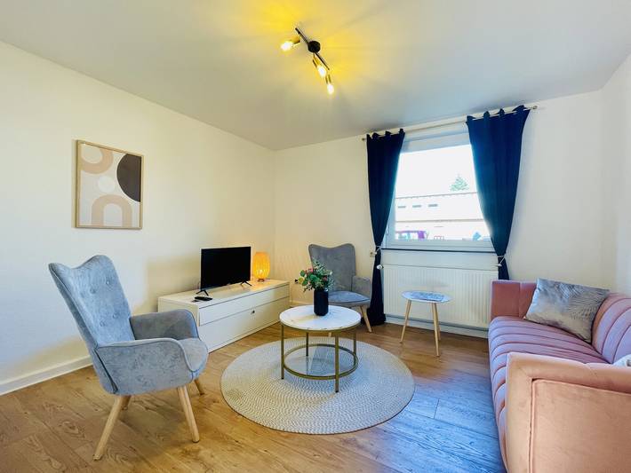 Ganze Wohnung, Ferienwohnung 'Kreativer Rückzugsort In Schlitz' mit Gemeinschaftsgarten und Wi-Fi in Schlitz, Rhön-Hessen