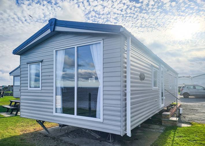 Caravan for 6 people in North Norfolk