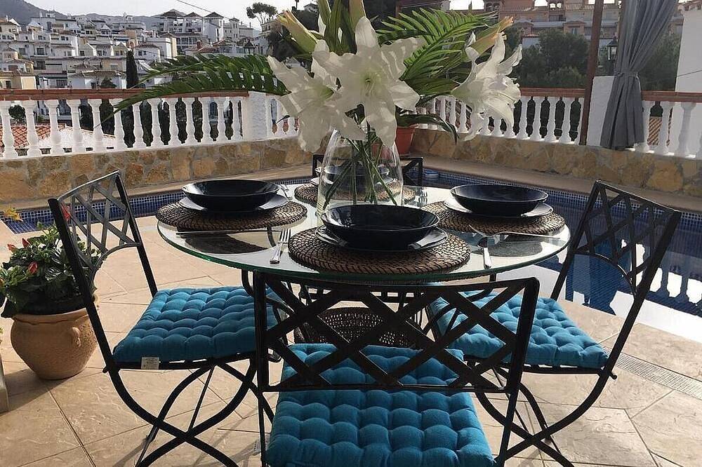 Casa vacanza a Nerja a partire da 263€ a notte