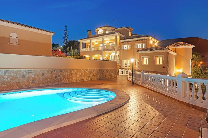 Maison de vacances pour 10 personnes, avec sauna et jardin à El Campello