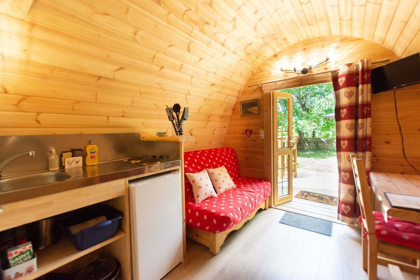 Le Cocoon Asniérois in Asnières-sur-Vègre, Sarthe