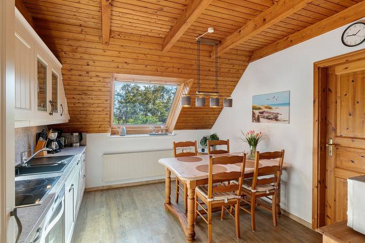 Hel lägenhet, Apartment 'Ferienwohnung Wiedemann' with Private Terrace and Wi-Fi in Oldeburg, Südbrookmerland