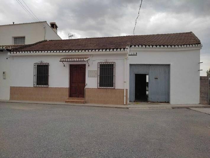 Casa rural para 6 personas, con piscina y jardín, Se admiten mascotas en Vega de Granada - 2