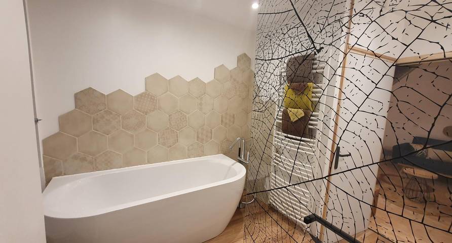 Gîte pour 15 personnes, avec jardin et terrasse en Bourgogne-Franche-Comté - 3