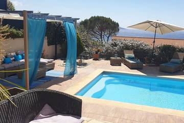 Cottage pour 6 personnes, avec jacuzzi et terrasse dans Plage du Ruppione