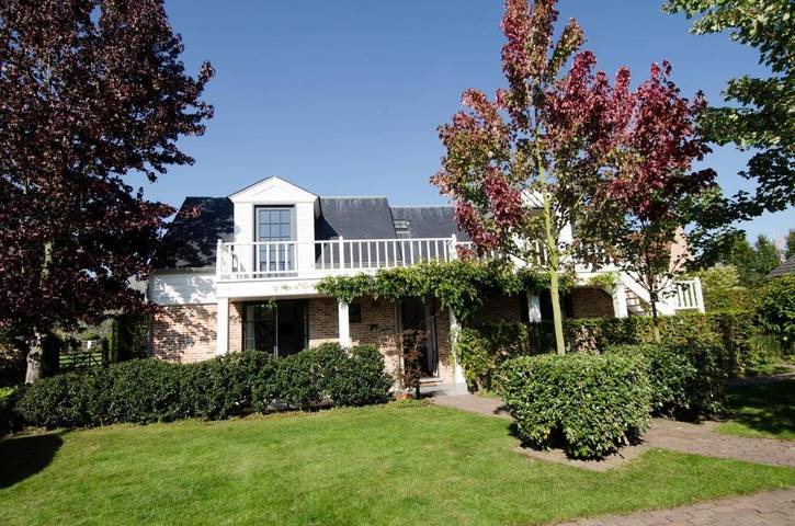 Chambre d’hôte pour 2 personnes, avec Terrasse ainsi que Jardin et Vue à Heist-op-den-Berg