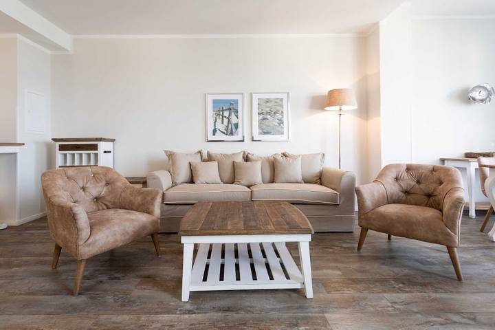 Apartamento entero, Moderne Ferienwohnung in Strandnähe mit Meerblick, Sauna, Fitnessraum, Fahrstuhl in Ostseebad Binz, Binz