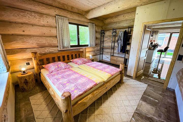 Chalet für 4 Personen, mit Garten und Balkon sowie Whirlpool im Hunsrück - 2