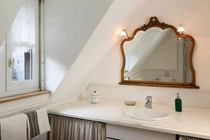 Location de vacances pour 4 personnes, avec terrasse à Gimel-les-Cascades - 4