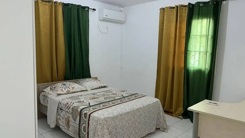 Maison confortable Birmingham avec piscine in Baie-Mahault, Guadeloupe