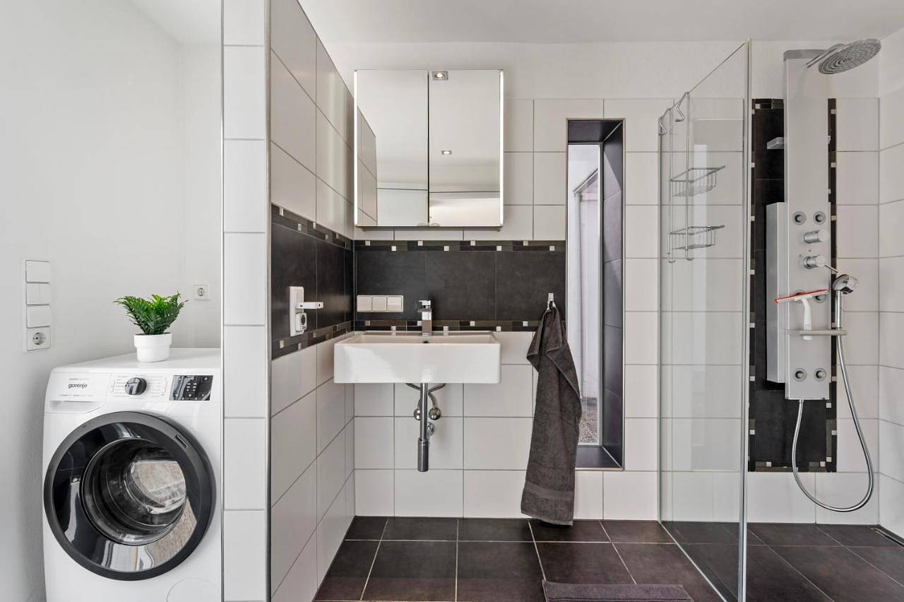 Ganze Wohnung, One-Bedroom Apartment in Hockenheimring, Hockenheim