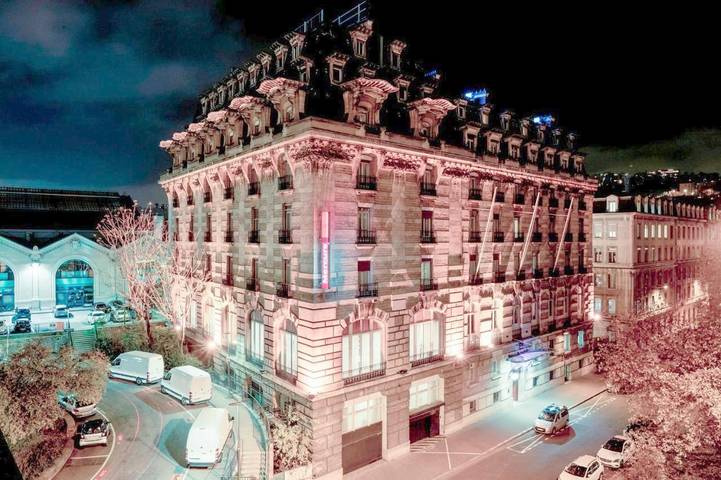 Hôtel pour 3 personnes, avec terrasse dans Gare De Lyon Perrache - 2