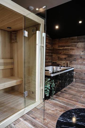 Gîte pour 2 personnes, avec sauna et jacuzzi dans Pontavert