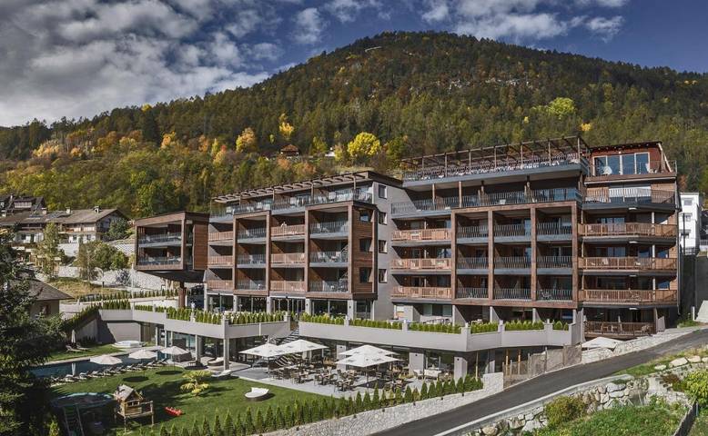 Hotel für 4 Personen, mit Ausblick und Pool sowie Garten und Sauna