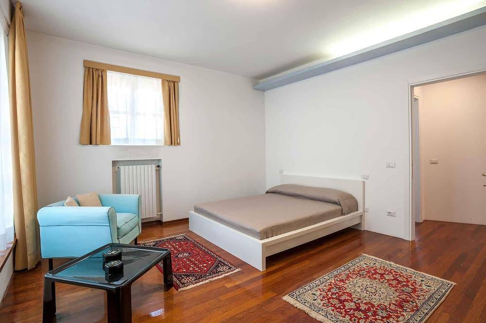 6 bedroom cozy home in Rimini in Rimini, Rimini Provinsen