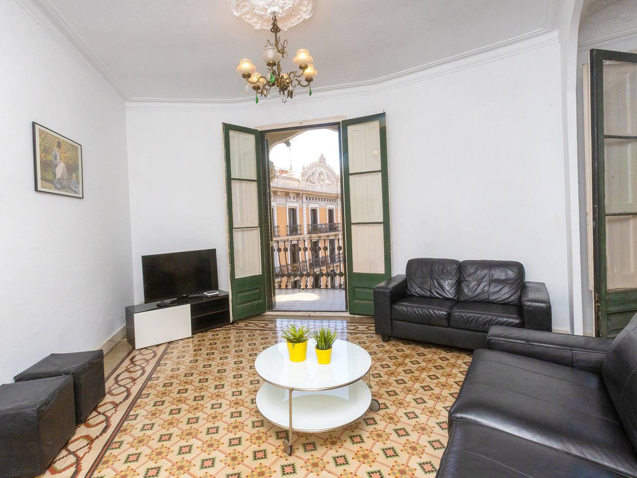 Entire apartment, Eix.Dret:Roger de Lluria/Valencia in Barcelona Centre, Barcelona